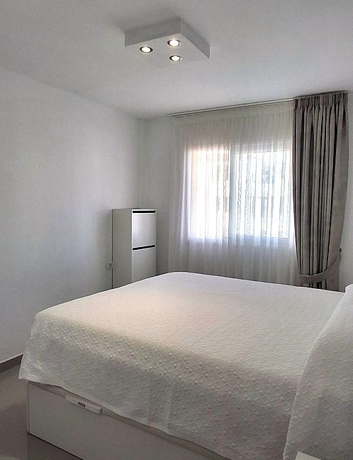 1 Dormitorio Reformado Costa del Silencio