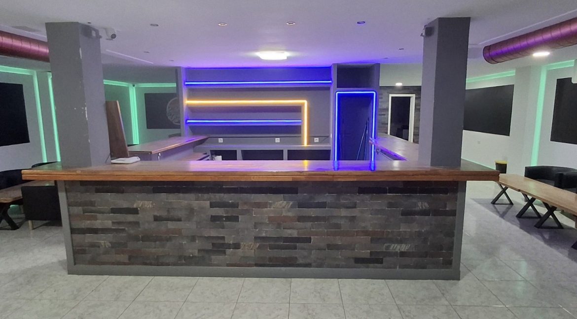 Local Comercial El Beril Adeje